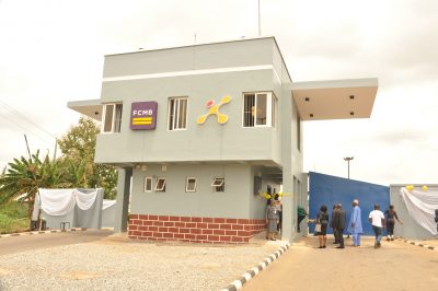 FCMB at it again... opens Flexx Hub in LASPOTECH Ikorodu, set to thrill students with Small Doctor Live in Concert!  %Post Title