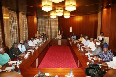 APC Governors Back Buhari On Decision To End Oyegun, Ohers’ Tenure  %Post Title