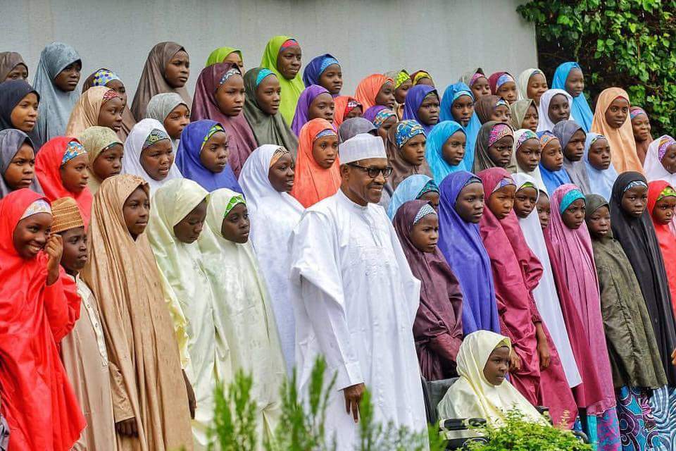 Photos: President And The Freed Dapchi girls  %Post Title