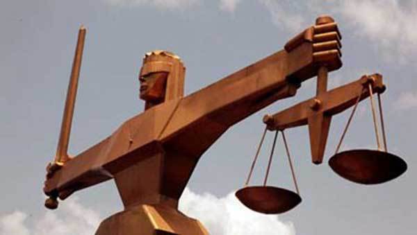 Girl drags lover to court for refusing to marry her  %Post Title