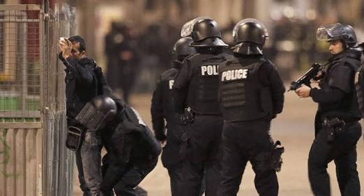 Suspected terrorist kills three in France  %Post Title