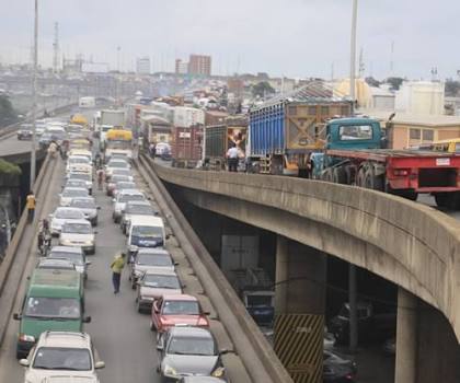 Apapa bridge to be closed for repairs, says Federal Controller of Works  %Post Title