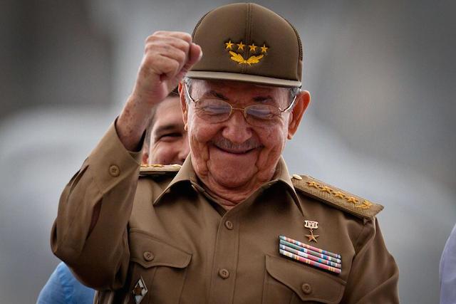 Raul Castro steps aside in Cuba  %Post Title