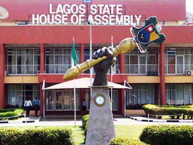 BREAKING: Lagos assembly frustrates Ambode’s bid to present budget %Post Title