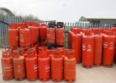 Gas