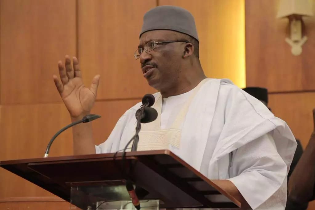 JUST IN: FG declares Friday public holiday, excludes bankers %Post Title