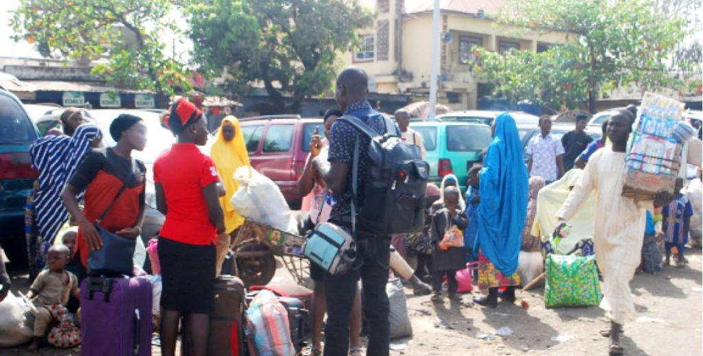 2019 Elections: Passengers stranded at Abuja motor parks %Post Title