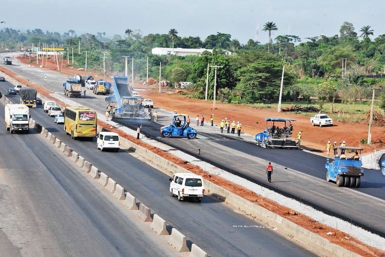 FG Begins Expansion, Rehabilitation Works On Lagos-Badagry Expressway %Post Title
