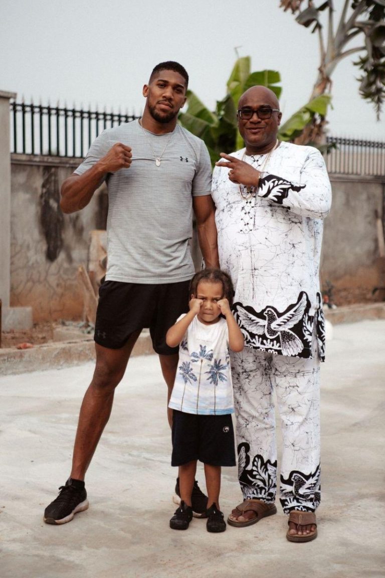 Photos: Meet Anthony Joshua’s Father, Son - Celebrity