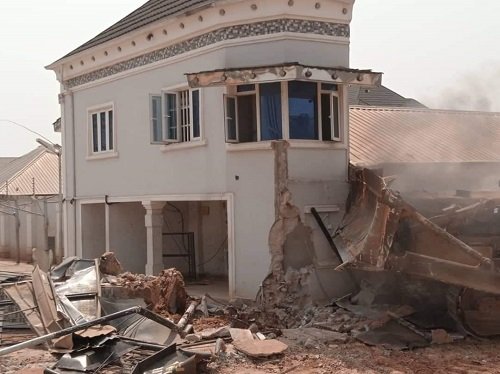 Order Obaseki to rebuild my hotel - Kabaka tells court  %Post Title