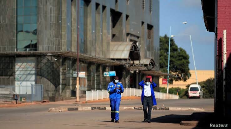 Zimbabwe, Lesotho begin three weeks virus lockdown  %Post Title