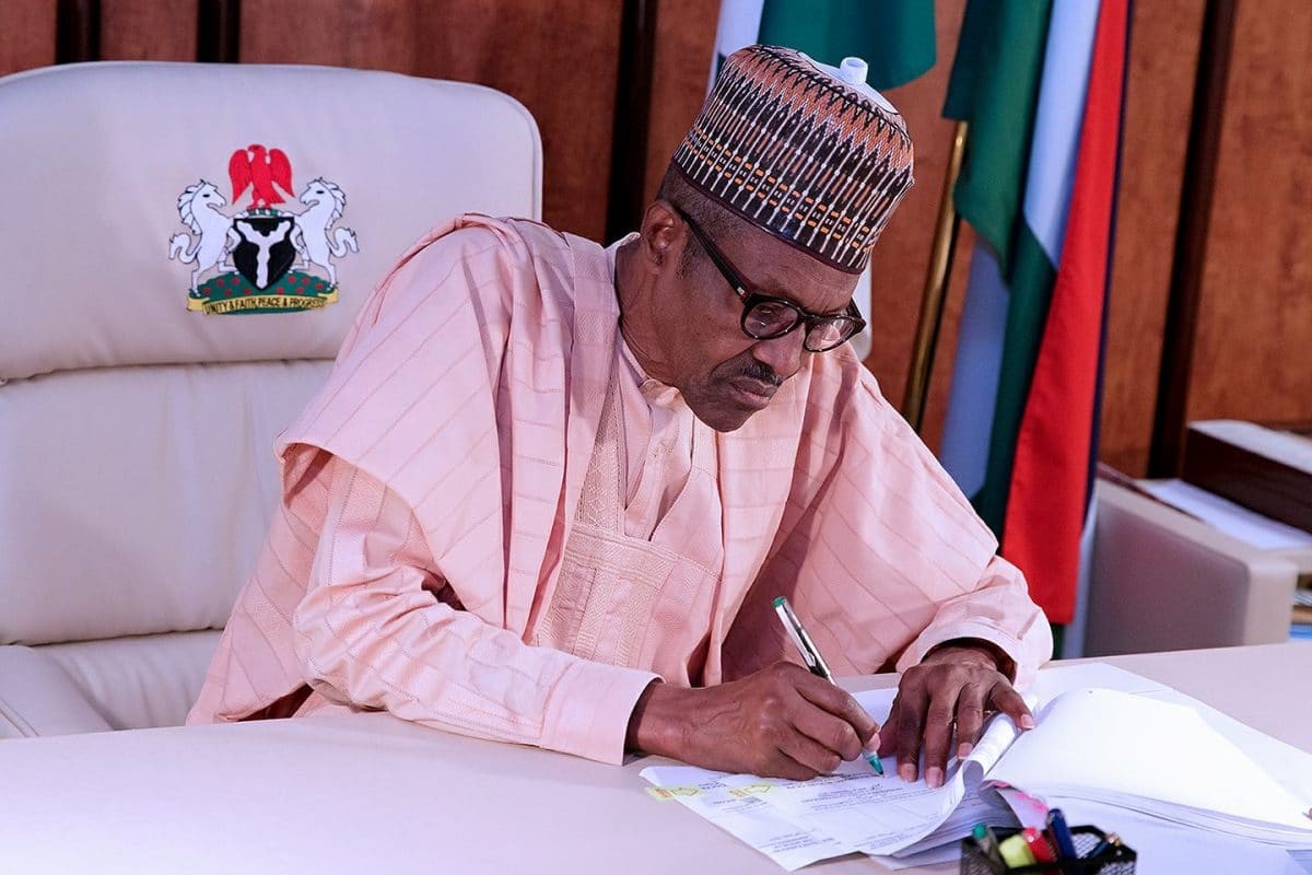 BREAKING: Buhari locks down Abuja, Lagos, Ogun  %Post Title