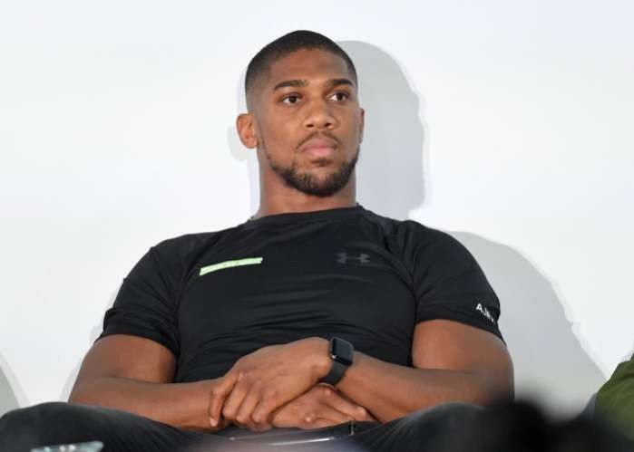Anthony Joshua in self-isolation after meeting Prince Charles  %Post Title