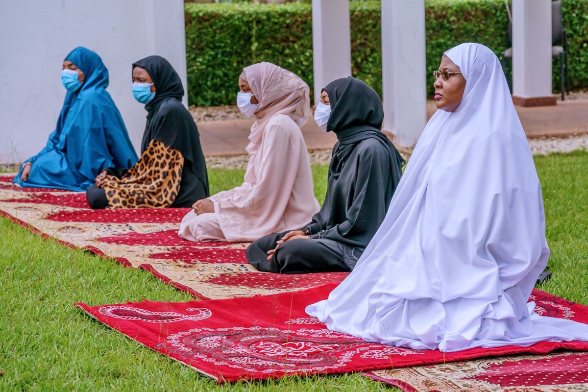 PHOTOS: President Muhammadu Buhari observes Eid prayers with members of immediate family  %Post Title