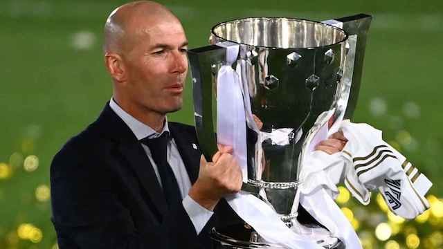 Zidane voted world’s best football manager  %Post Title