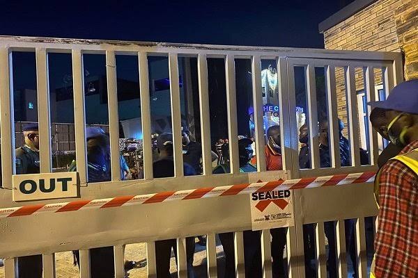 Police arrest over 200 in raid of Cubana Night Club  %Post Title