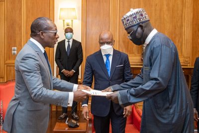 PHOTOS: Buratai meets Benin Republic President  %Post Title