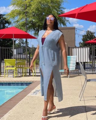 Regina Askia Shows Off Her Sexy Body In Swimwear (Photos)  %Post Title