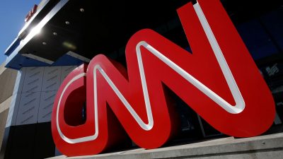 CNN fires three employees for coming to work unvaccinated - US media  %Post Title