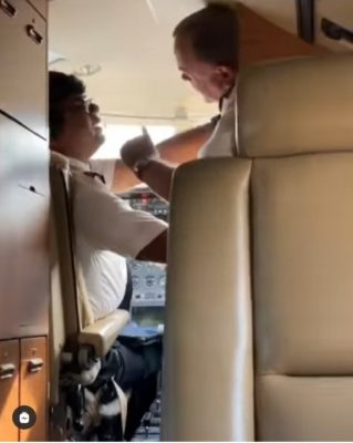 Co-Pilot Storms Out Of Cockpit After He Had An Argument With Pilot (Video)  %Post Title