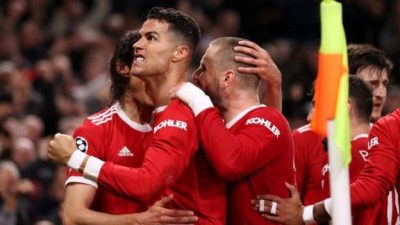Ronaldo steals show again in Man. United's great comeback  %Post Title