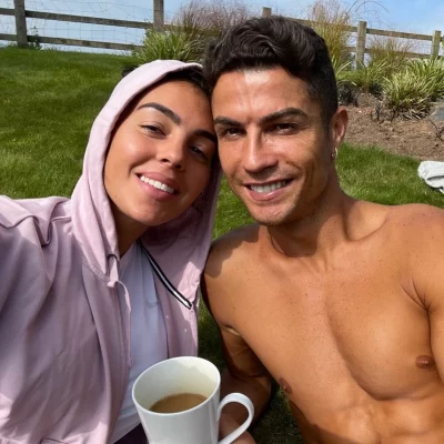 Cristiano Ronaldo Buys Fiancée Georgina A ₦70m Louis Vuitton Jewellery Box (Pix)  %Post Title