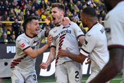 Leverkusen stay unbeaten with last-gasp strike at Dortmund  %Post Title